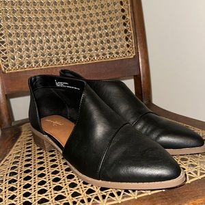 Universal Thread Ankle Boots